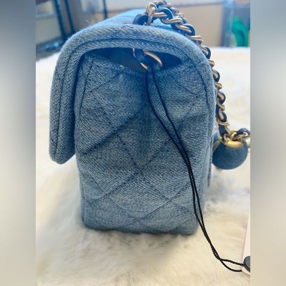 ❌SOLD❌NEW Chanel Pearl Crush Mini Square Denim Flap Bag w/Antique Gold Hardware - Picture 5 of 16